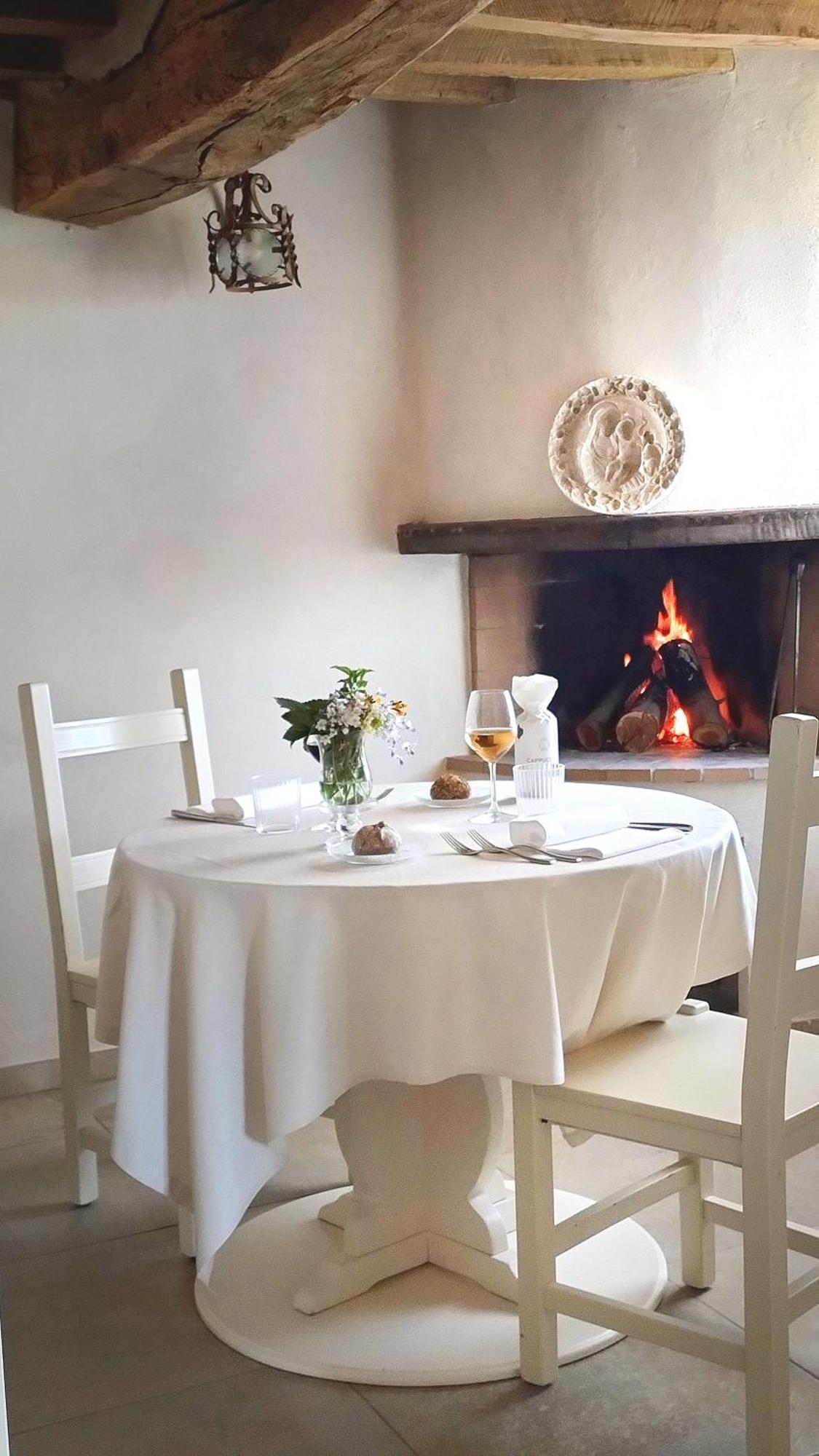 Locanda La Rocca Residenza D'Epoca Fossombrone Zewnętrze zdjęcie